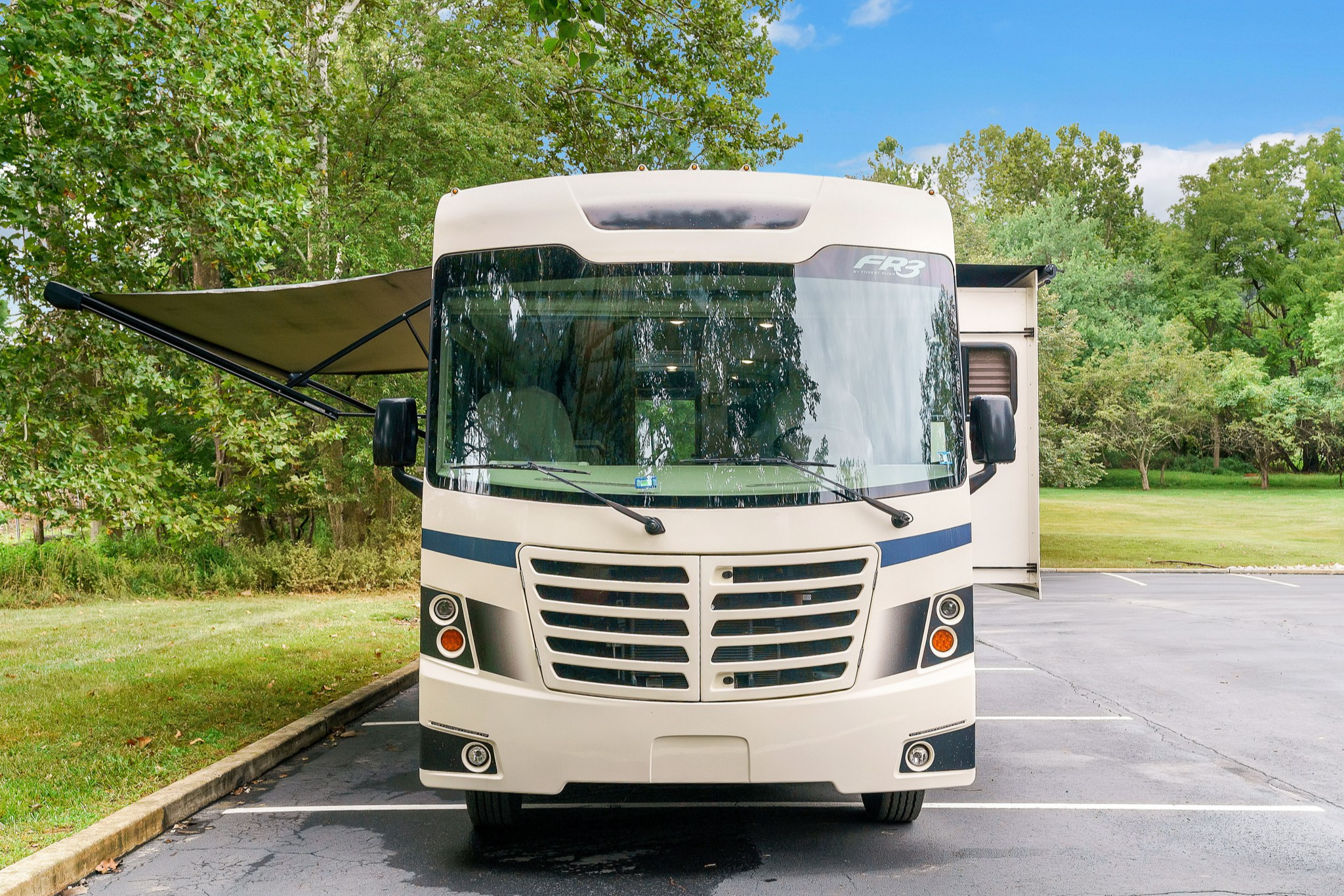 RV Francis - One of the best Class A RV's you are likely to find
