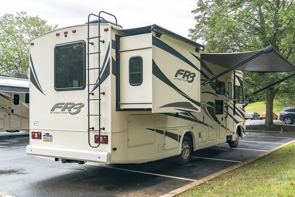 RV Francis - One of the best Class A RV's you are likely to find