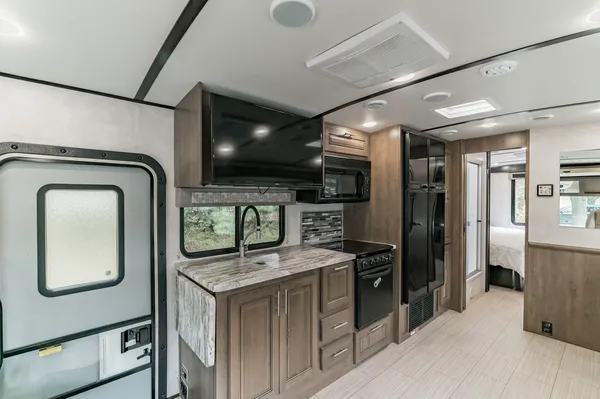 RV Francis - One of the best Class A RV's you are likely to find