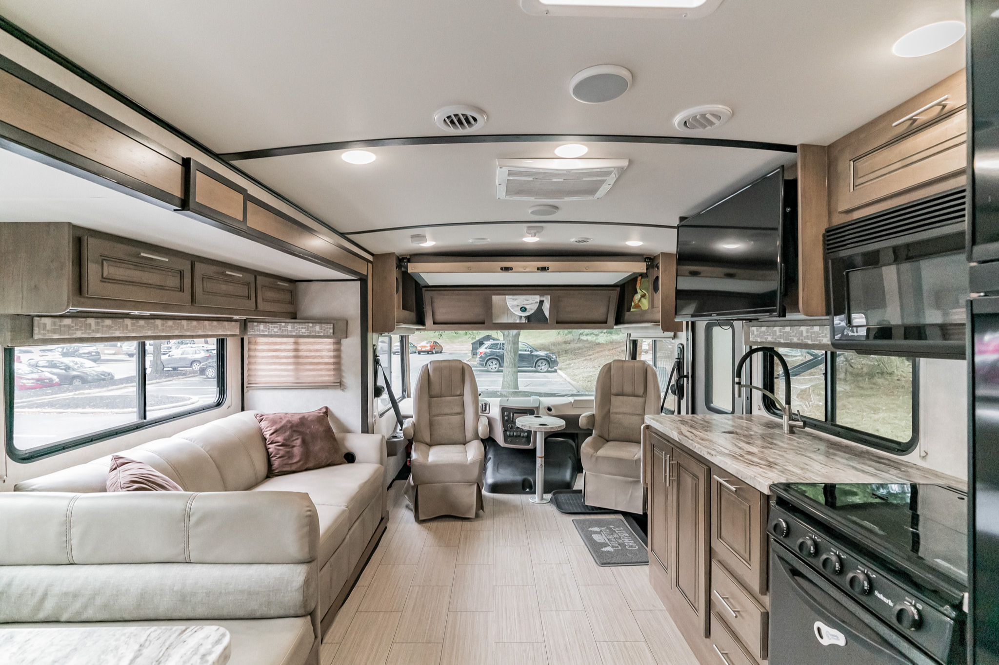 RV Francis - One of the best Class A RV's you are likely to find
