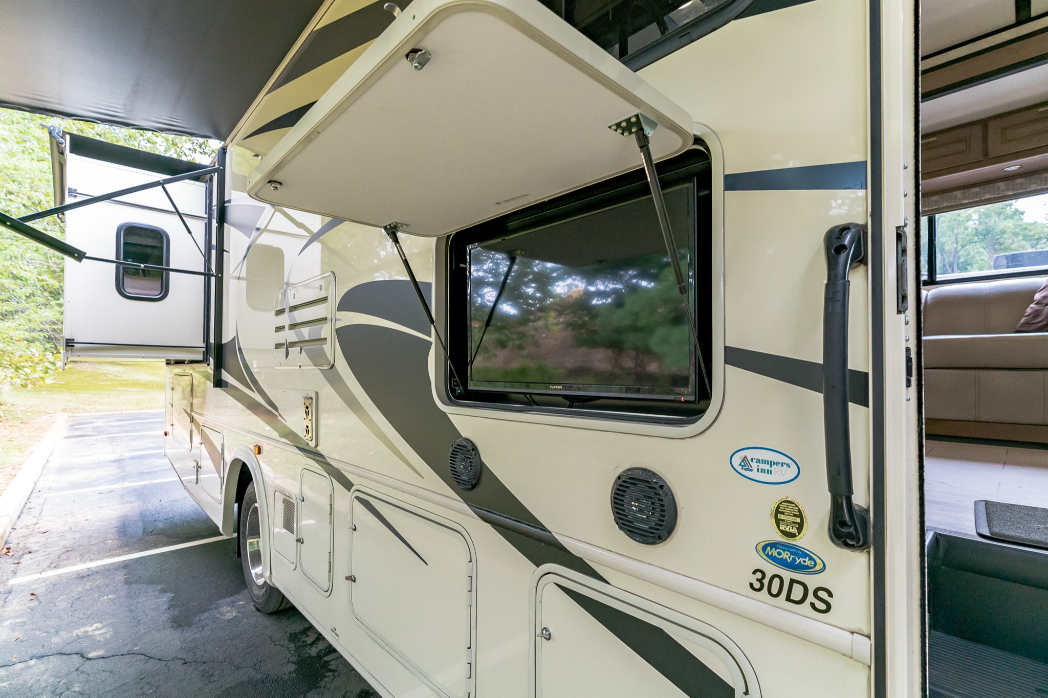 RV Francis - One of the best Class A RV's you are likely to find