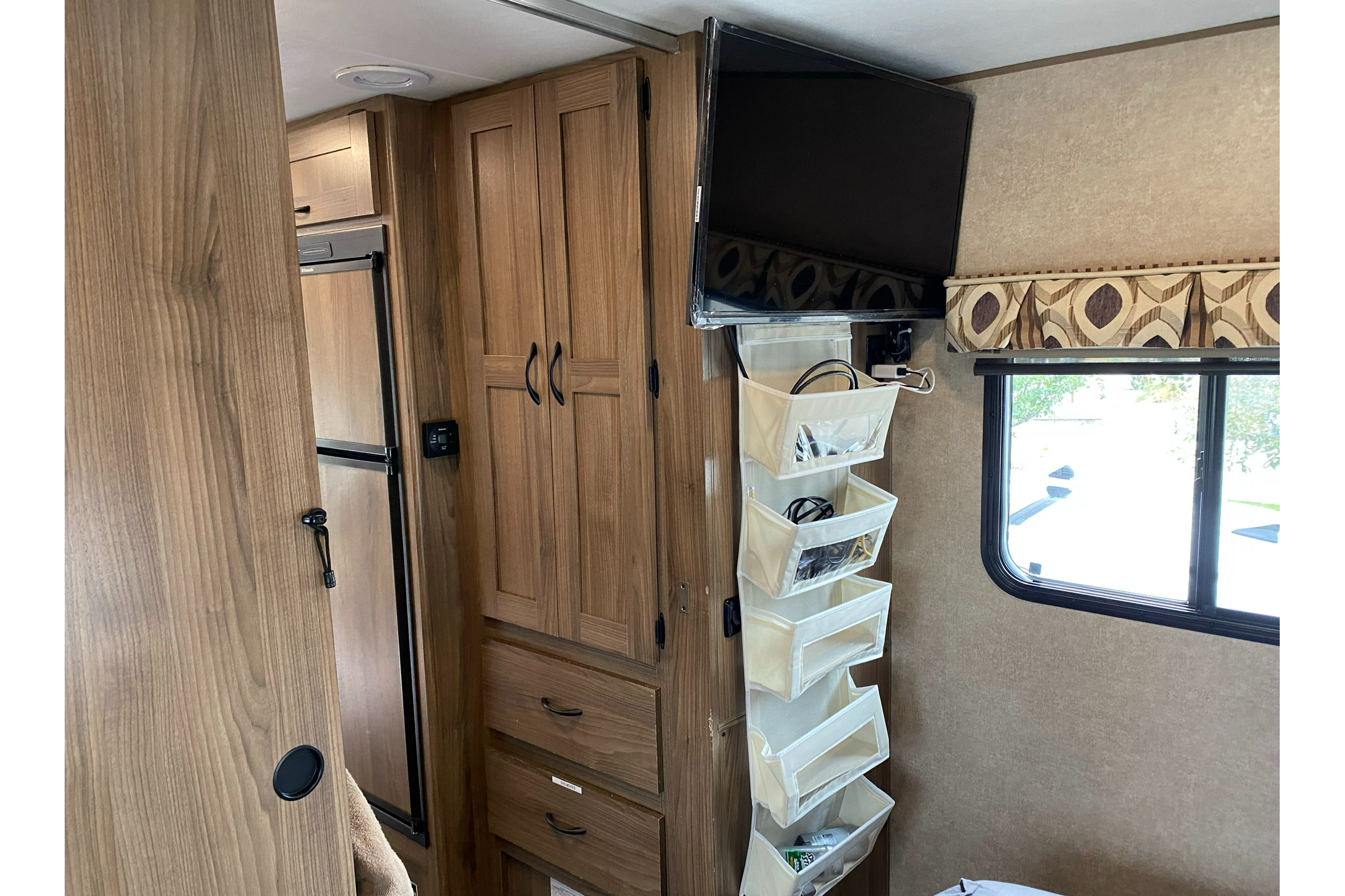 Steve's Coachmen Prism 2250LE Class C (Diesel)