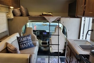 RV Trippin - “Waldo” Winnebago 25J Class C