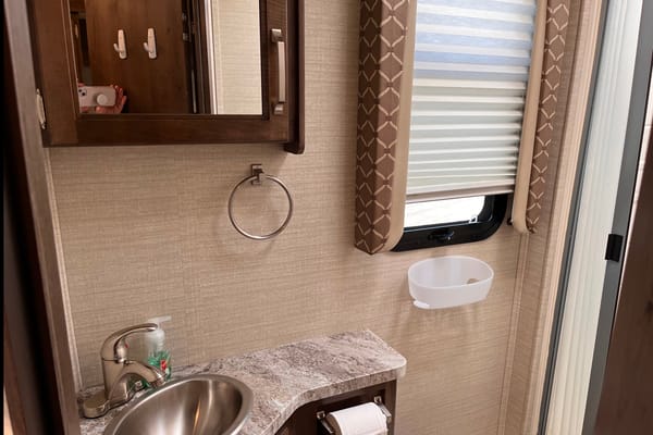 Joyful Jayco Melbourne Class C