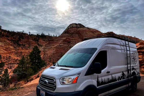 Leroy - Professionally Converted Campervan