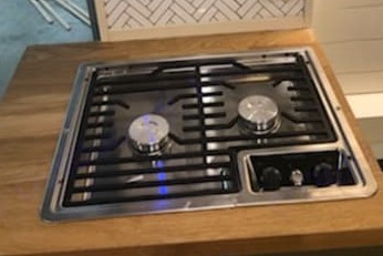 Leroy - Professionally Converted Campervan