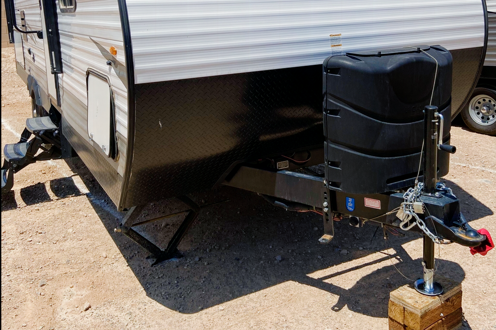 Robert's Jayco Jay flight SLX Travel Trailer