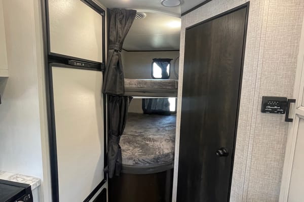 Steven's 2022 Jayco SLX 224BH Travel Trailer