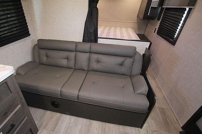 2022 Jayco 264BH Travel Trailer