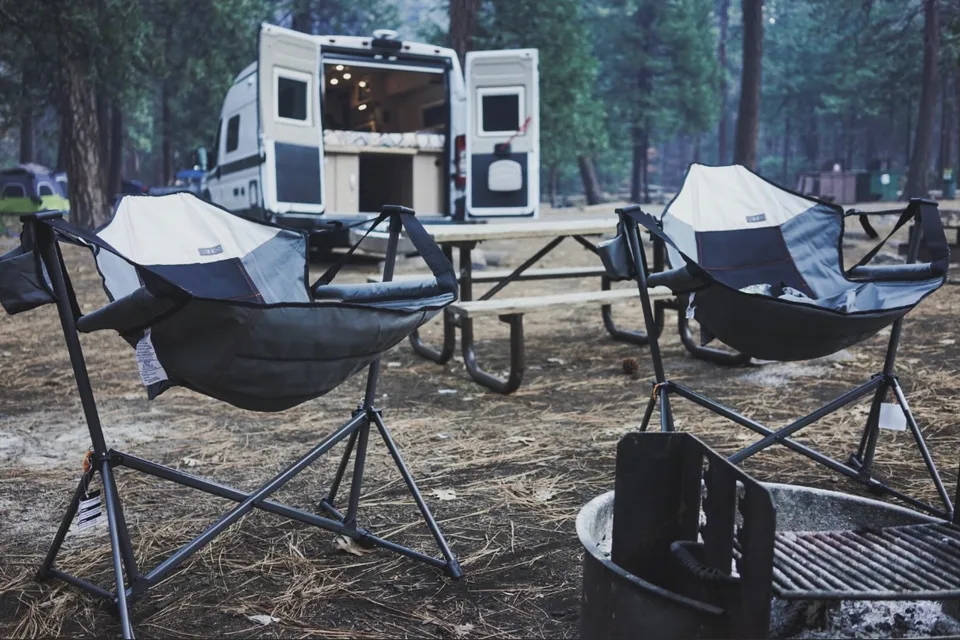 "The Family Vandalorian" Hymer Aktiv 2.0 w/ LOFT