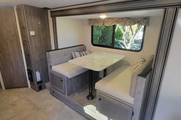 Tim's Coachmen Apex Nano 2021!! **PET FRIENDLY**