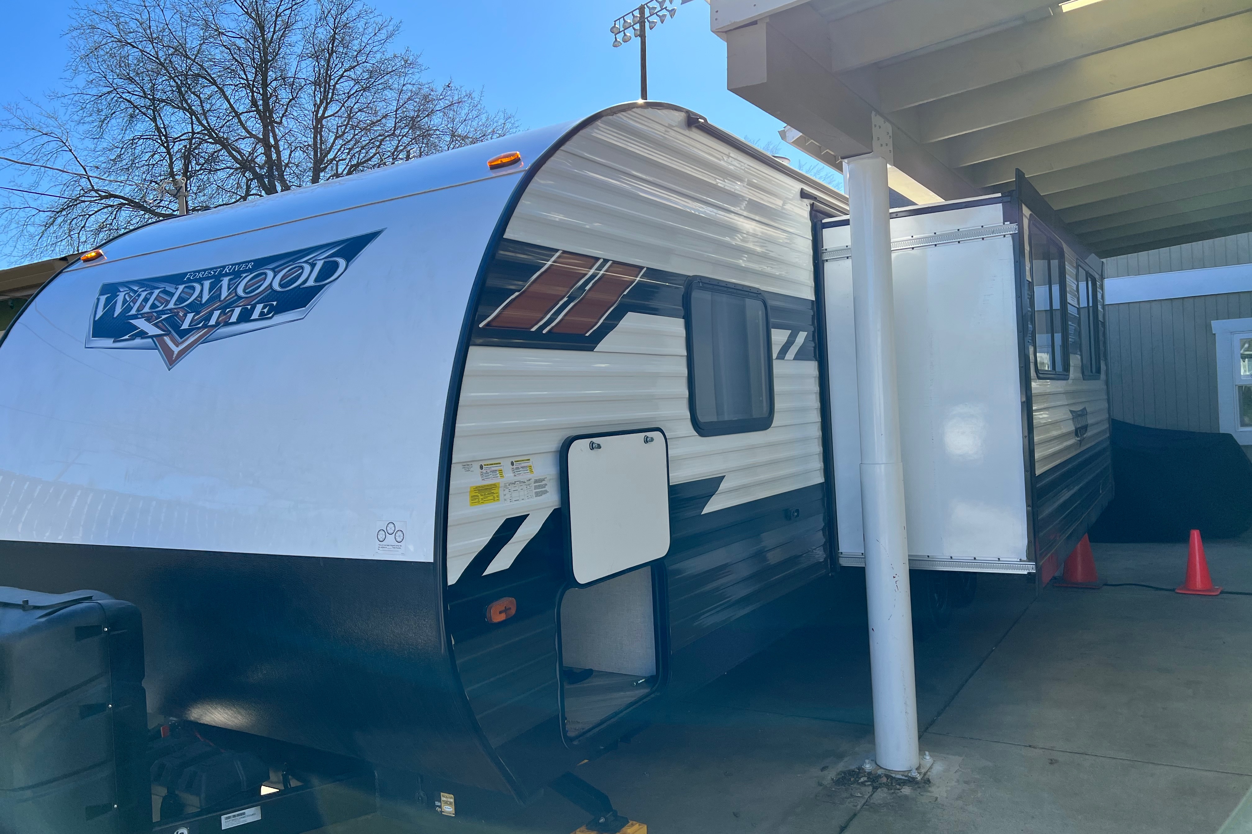 Forest River Wildwood X-Lite Travel Trailer