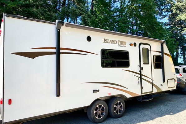 Van Island Family Camping
