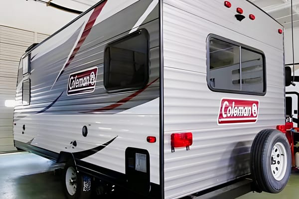 Tomie's 2019 Dutchman Coleman Lantern 2019 Dutchmen Coleman Lantern Travel Trailer