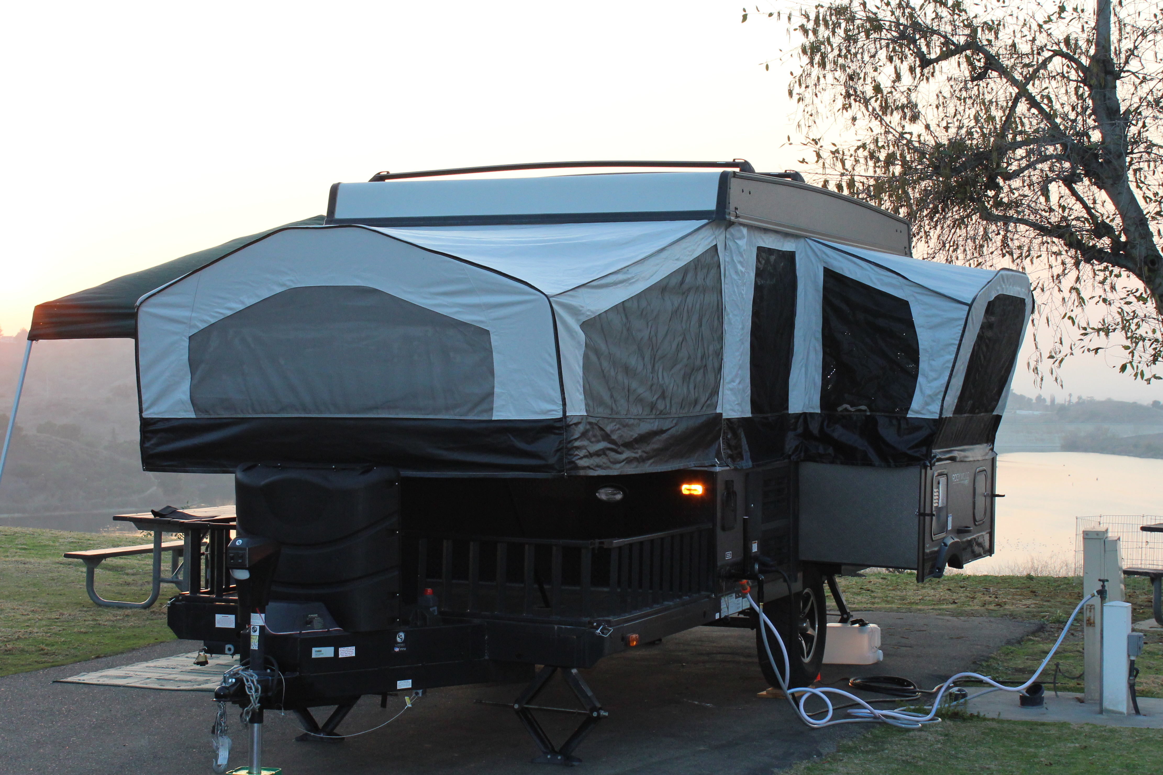 J&M's Forest River Rockwood 232 ESP Tent Trailer