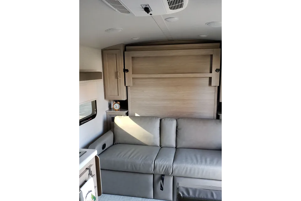Lorant's Lightweight GeoPro (2021) is the perfect getaway home