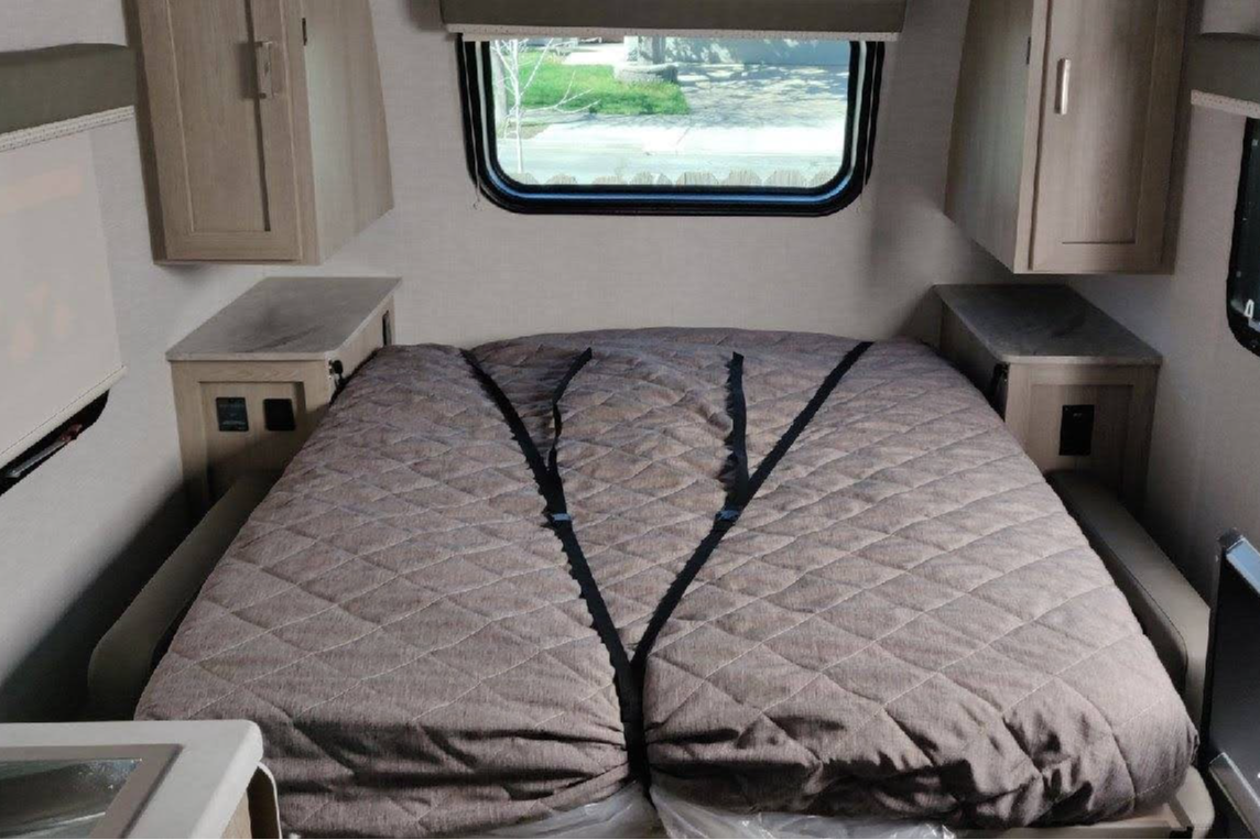 Lorant's Lightweight GeoPro (2021) is the perfect getaway home