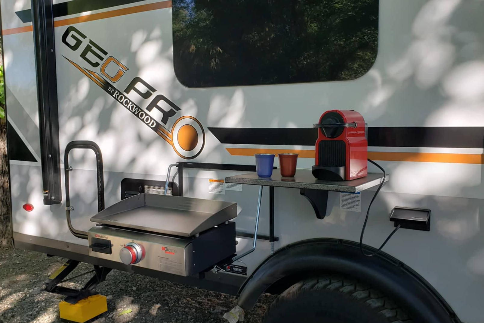 Lorant's Lightweight GeoPro (2021) is the perfect getaway home