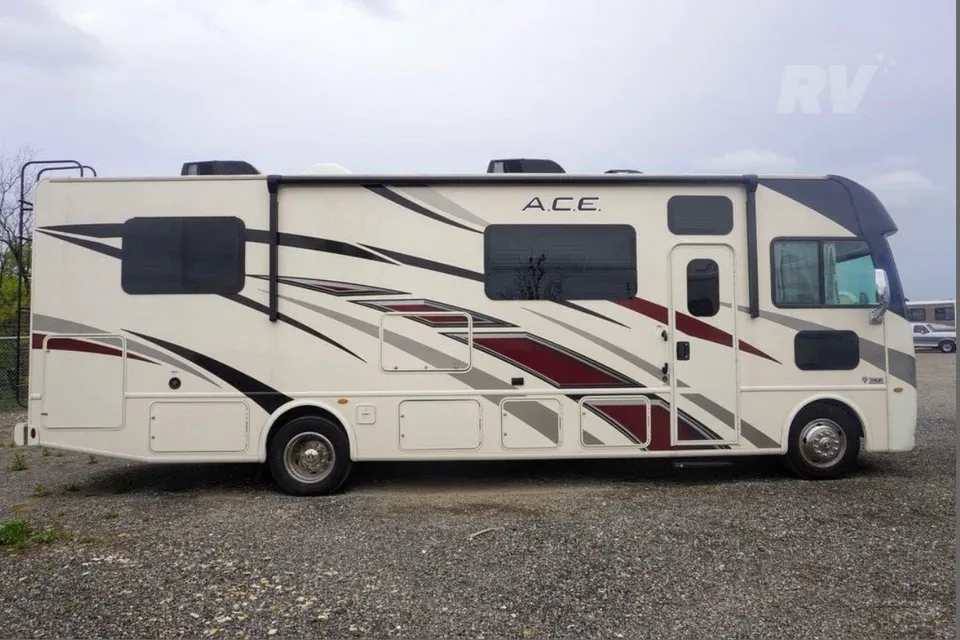 Thor ACE 30.4 Class A