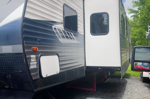2018 Zinger Travel Trailer