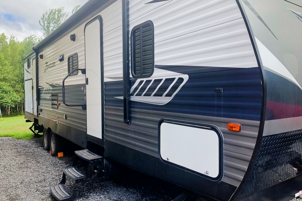 2018 Zinger  Travel Trailer
