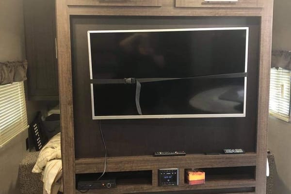 2018 Zinger Travel Trailer
