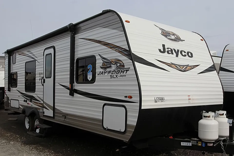 ouRVrentals1 (great couple/small family unit)