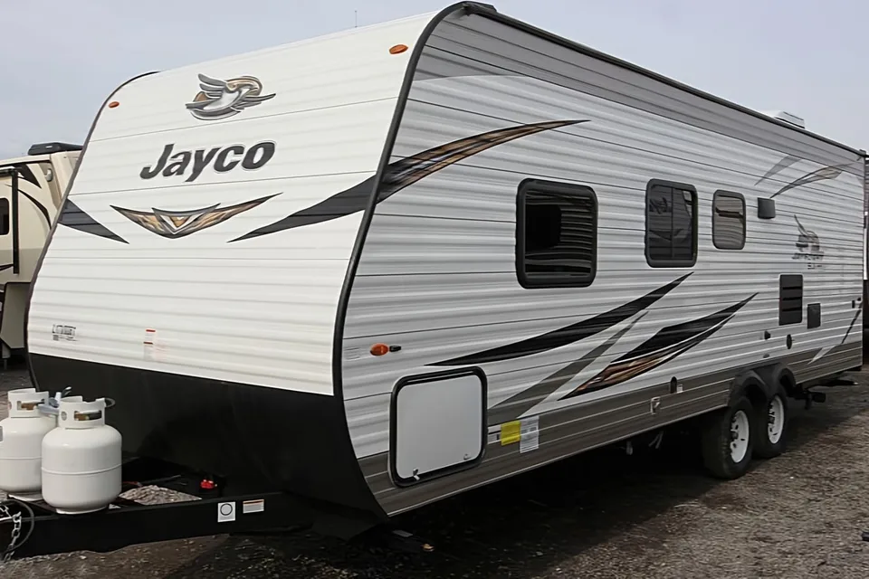 ouRVrentals1 (great couple/small family unit)