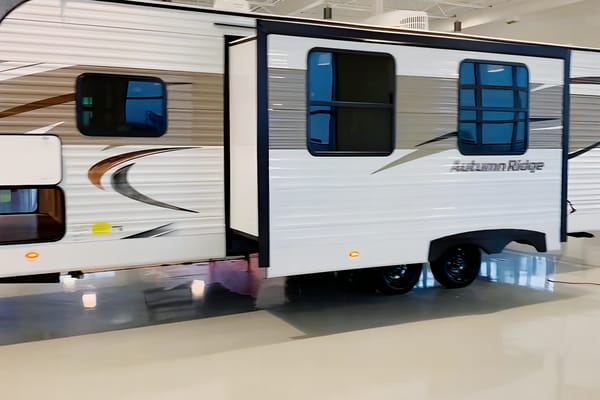 Talitha's as new 2022 Starcraft Autumn Ridge 26BHS Travel Trailer