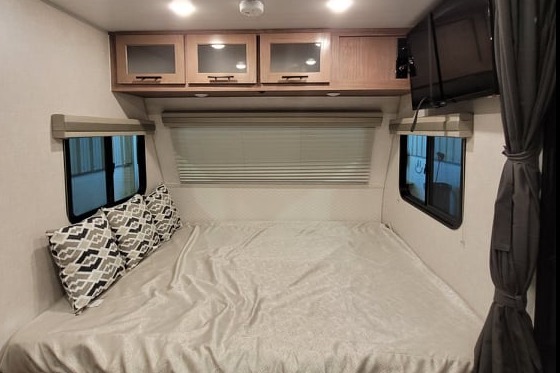 Twin RVenture Forest River NO-BO w/ SOLAR POWER SUV Towable Trailer! W/ Slide Out & Adult Rated Bunk