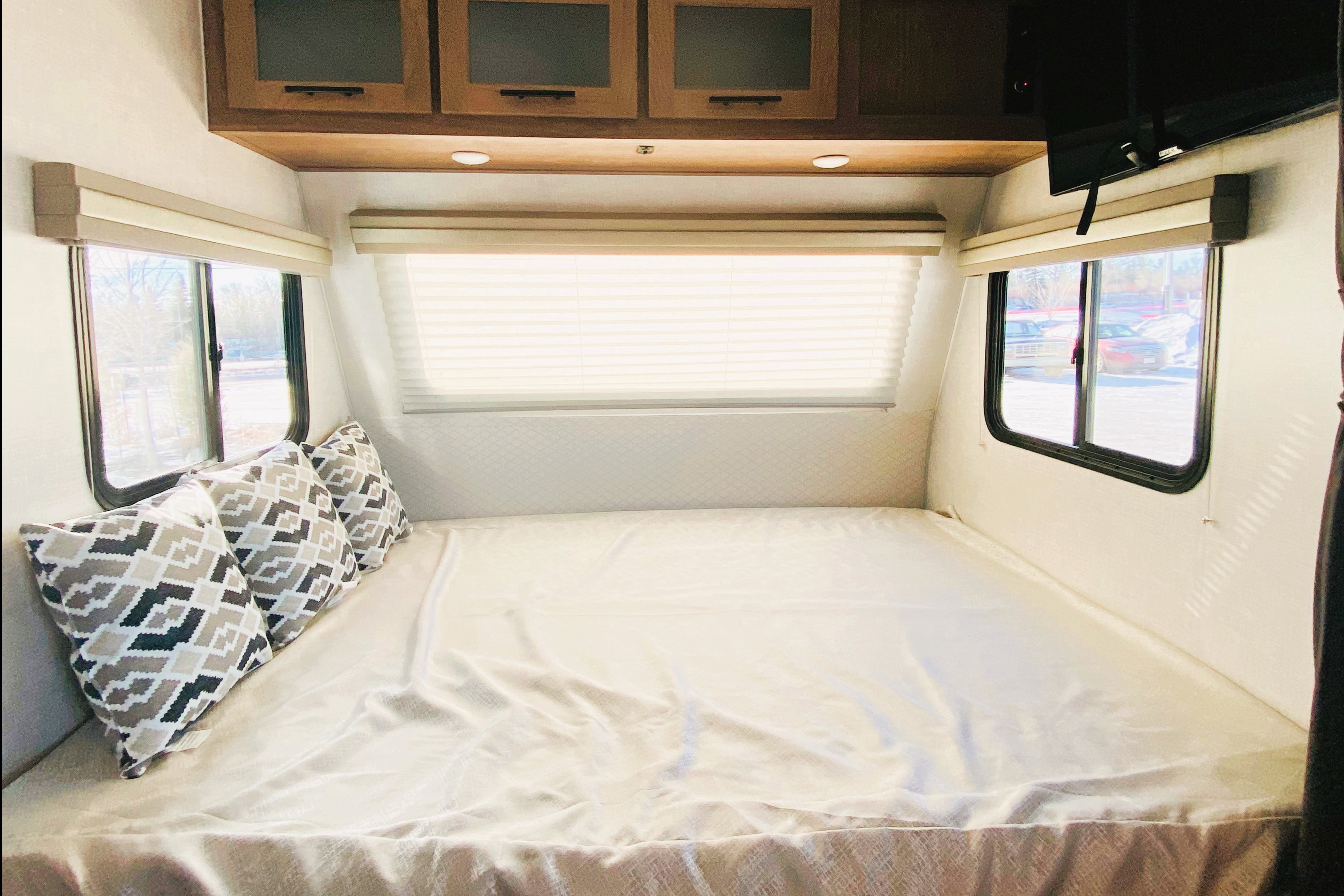 Twin RVenture Forest River NO-BO w/ SOLAR POWER SUV Towable Trailer! W/ Slide Out & Adult Rated Bunk