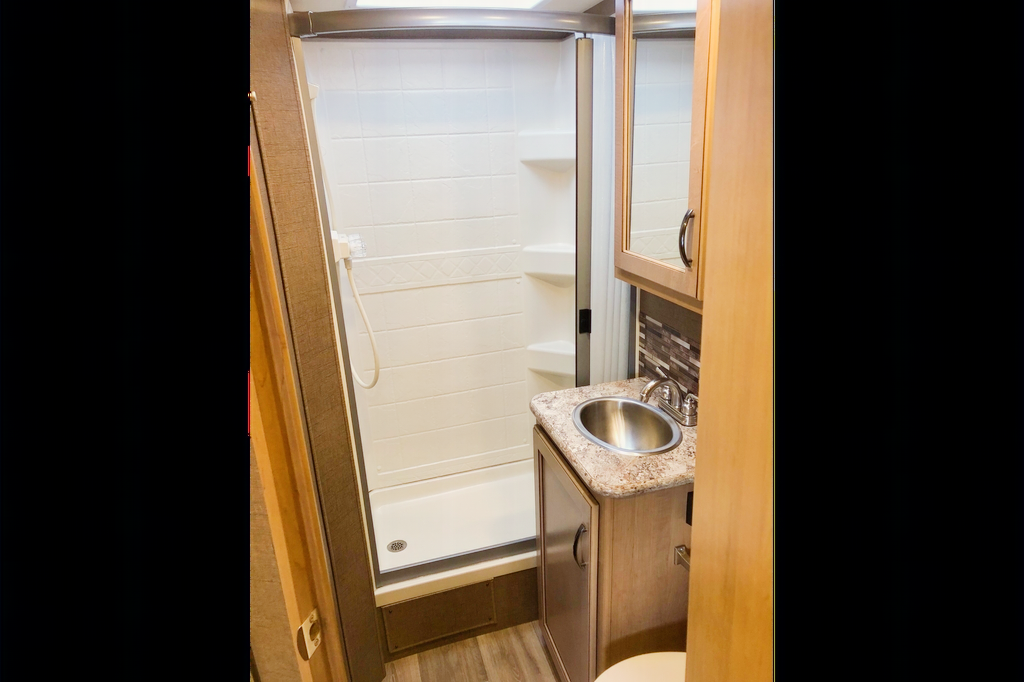 2019 Class C Motorhome with Solar Panels