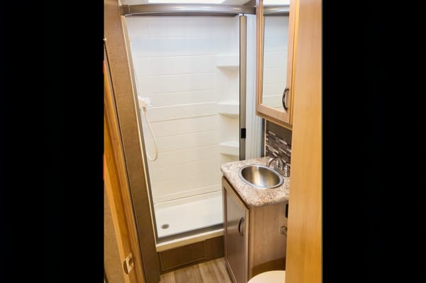 2019 Class C Motorhome with Solar Panels