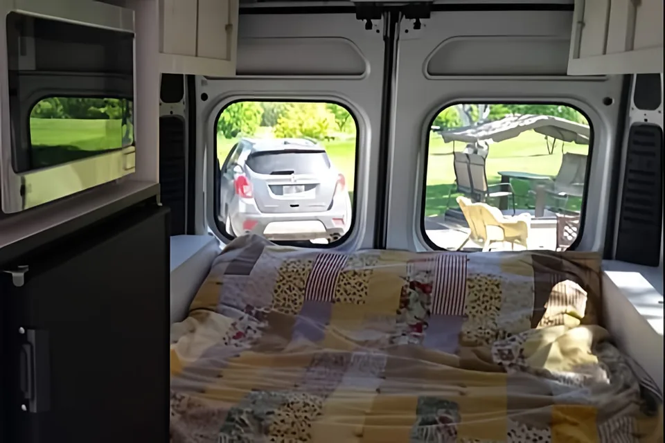 VAN-CAMPER à louer! #roadtripenamoureux