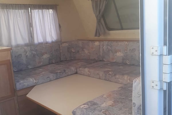 Andrew's Apache 21 Dual Axel Travel Trailer
