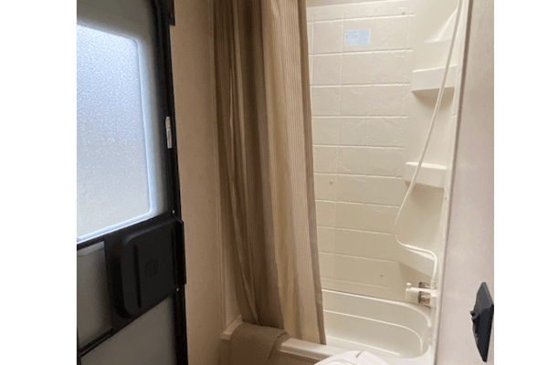 Cathy's Jayco White Hawk Ultra Lite 28DSBH Travel Trailer