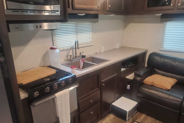 Starcraft 24rls Travel Trailer