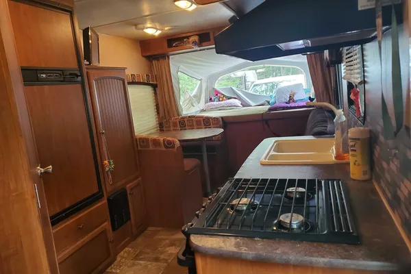 Jayco x19h Hybrid - Ultra Lite