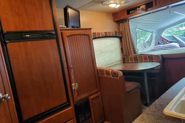 Jayco x19h Hybrid - Ultra Lite