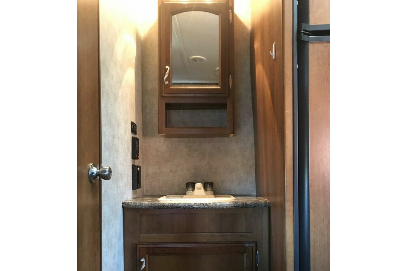 Charles's Prime Time Avenger  Travel Trailer