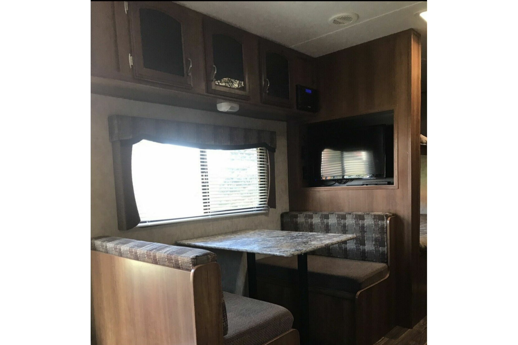 Charles's Prime Time Avenger  Travel Trailer