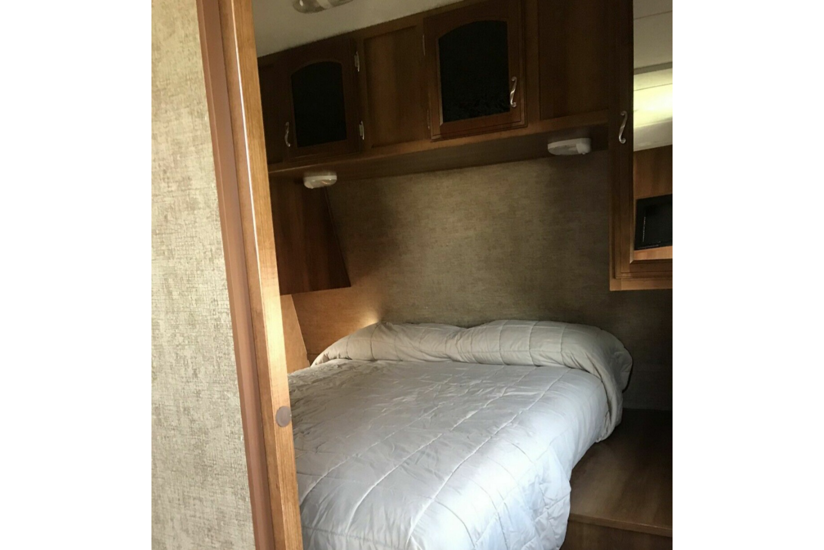 Charles's Prime Time Avenger  Travel Trailer