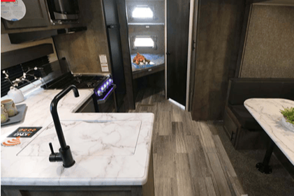 2021 Trailer – Friends & Family Adventurer