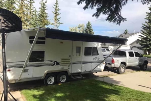 Edward's R-Vision Trail Lite 7212 Travel Trailer