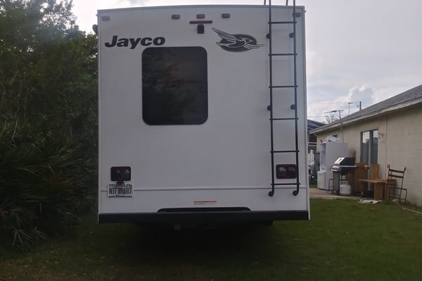 Oscar & Lucy Jayco Redhawk Class C