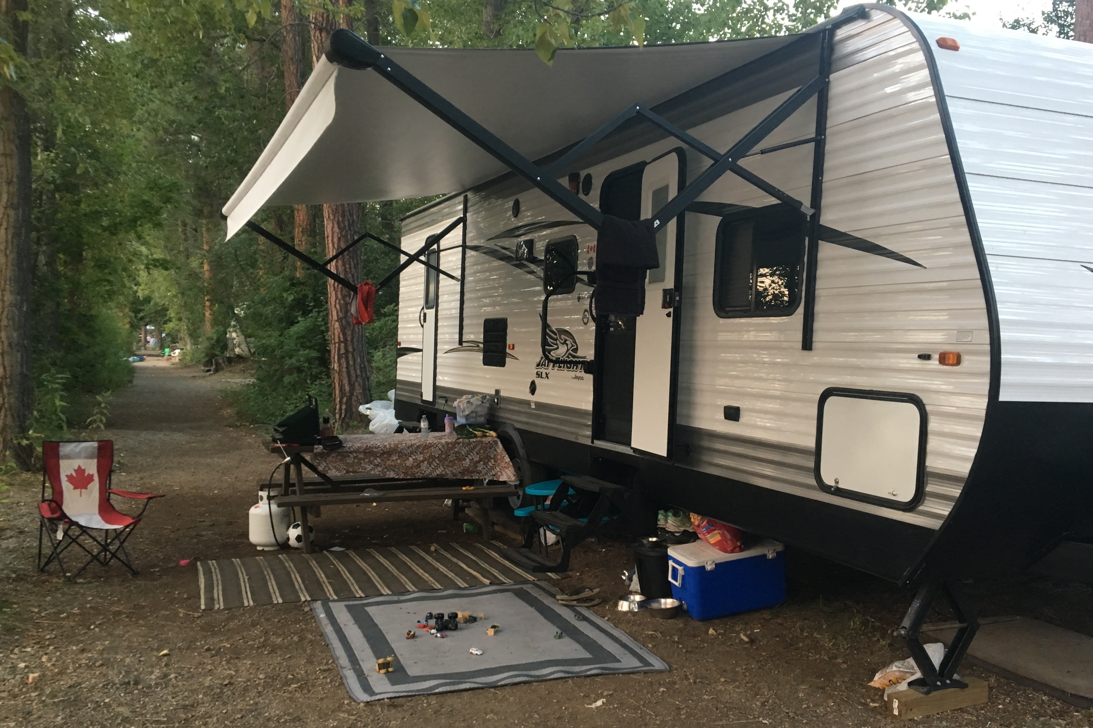 Large family and pet friendly!