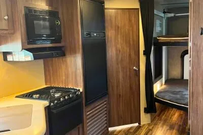Brown Hornet Travel Trailer-*delivery or pick up available*