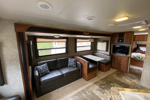 Mike's Gulf Stream 28tcs Travel Trailer