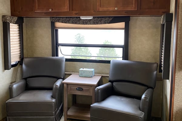 Mike's Gulf Stream 28tcs Travel Trailer