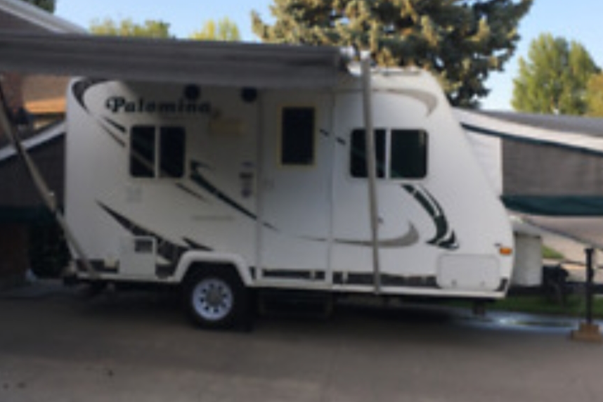 Lightweight hybrid 3 large beds